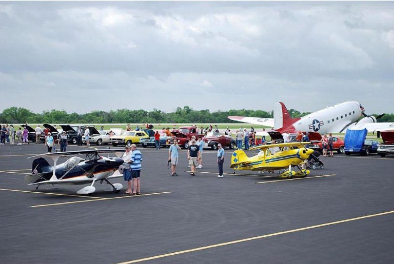 Mid-Way Regional Airport will host its annual Breakfast Fly-In / Drive-In this Saturday morning. (Courtesy photo)